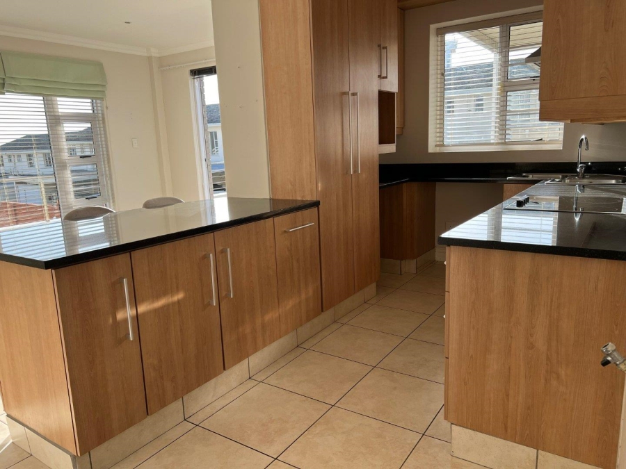 To Let 2 Bedroom Property for Rent in Humewood Eastern Cape